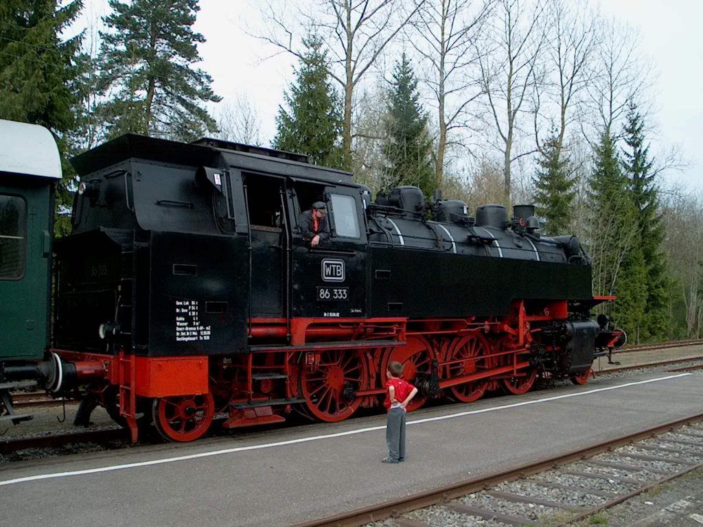 86 333 beim Einsatz auf der Wutachtalbahn am 09. Mai 2002