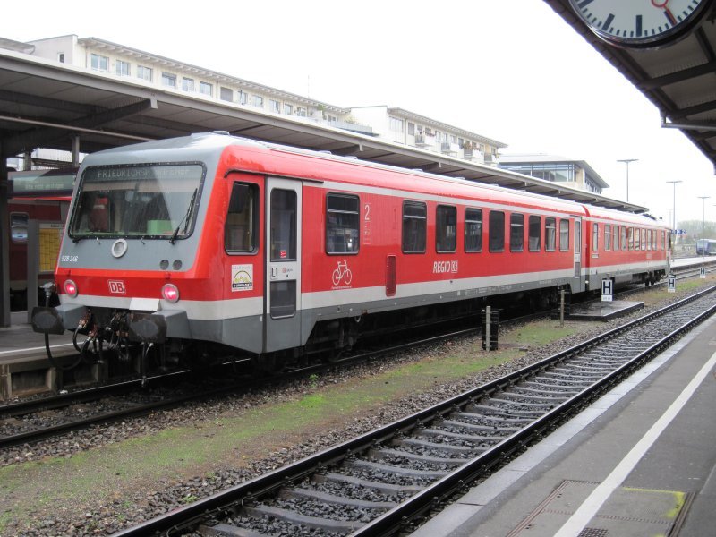 Der Triebwagen 928 346-6 in Friedrichshafen Stadtbahnhof aufgenommen am 17.10.09