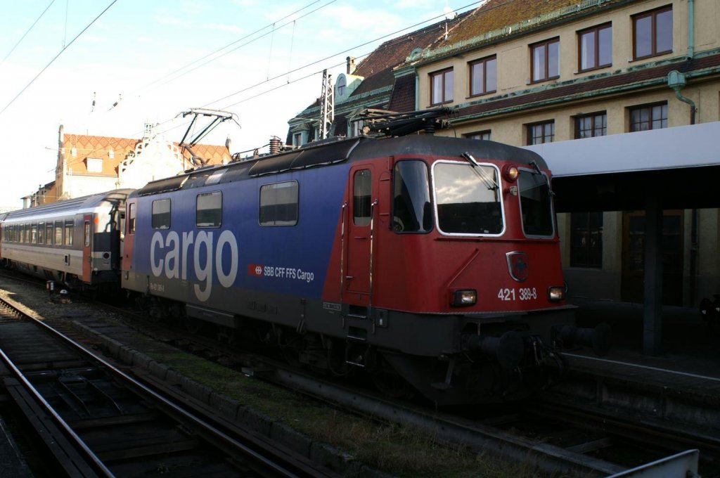 Die 421 389-8 in Lindau Hbf aufgenommen am 28.12.2009 