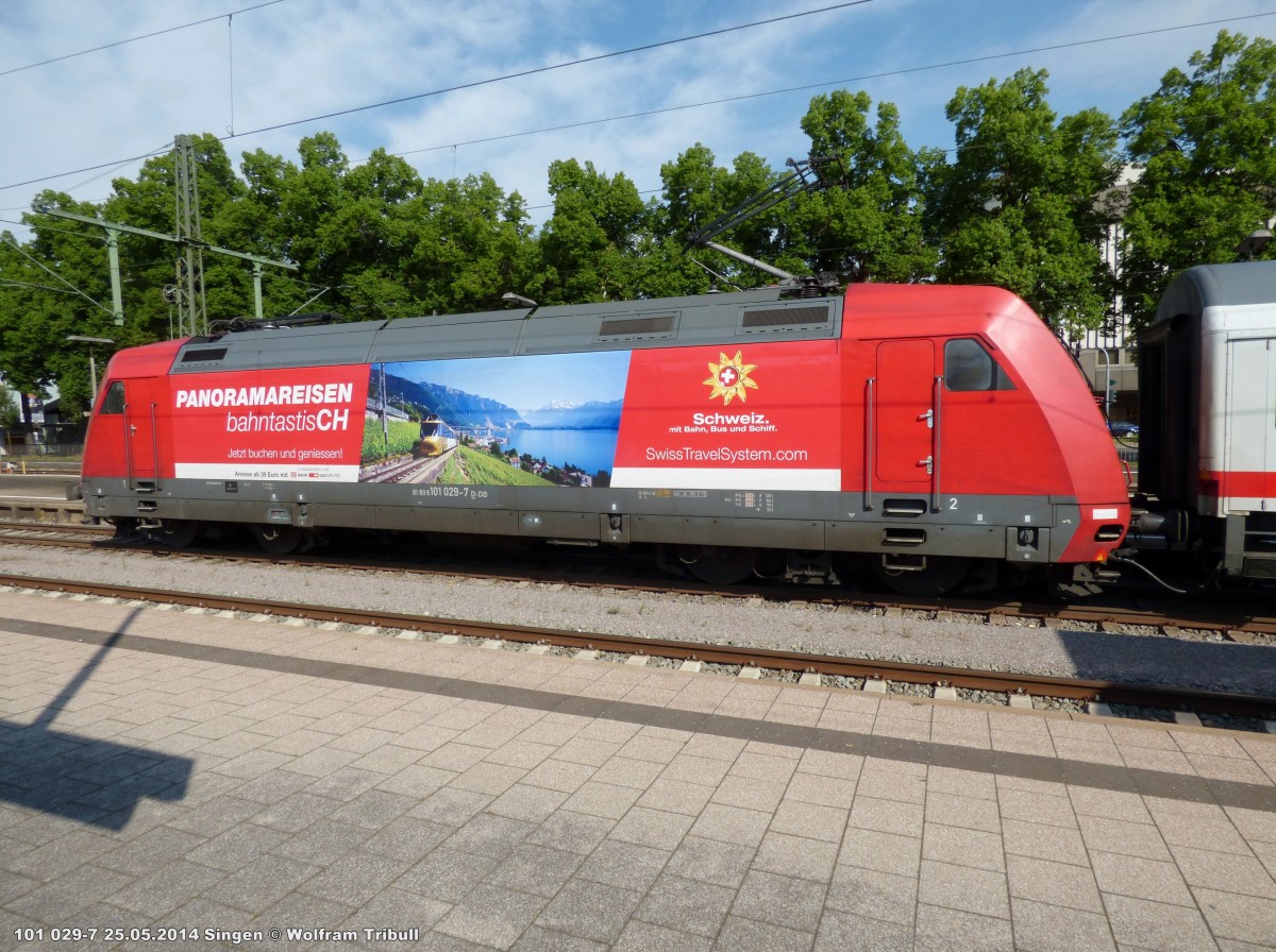 101 029-7 aufgenommen am 25.05.2014 als IC 2004  Bodensee  von Konstanz nach Emden Hbf im Bahnhof Singen (Hohentwiel)