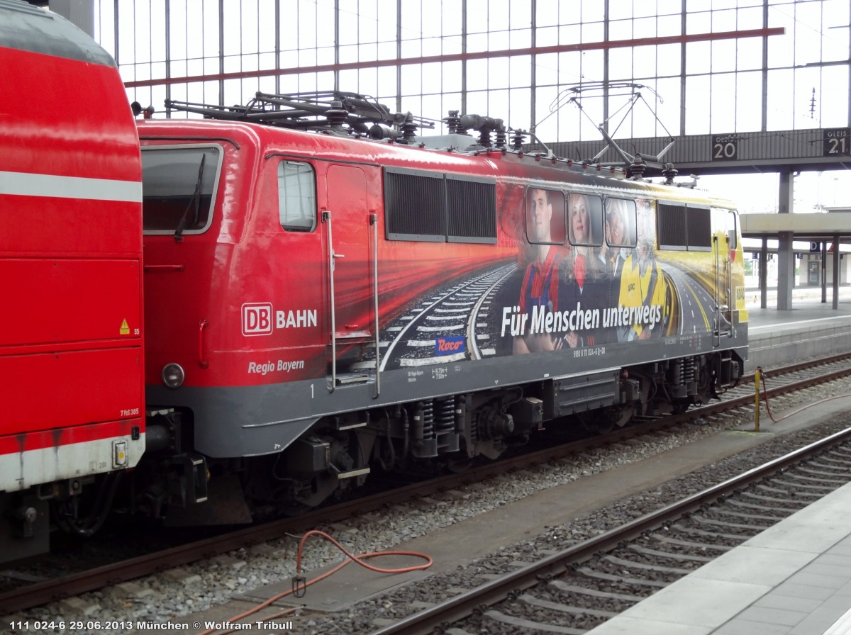 111 024-6 aufgenommen am 29.06.2013 im Hauptbahnhof Mnchen