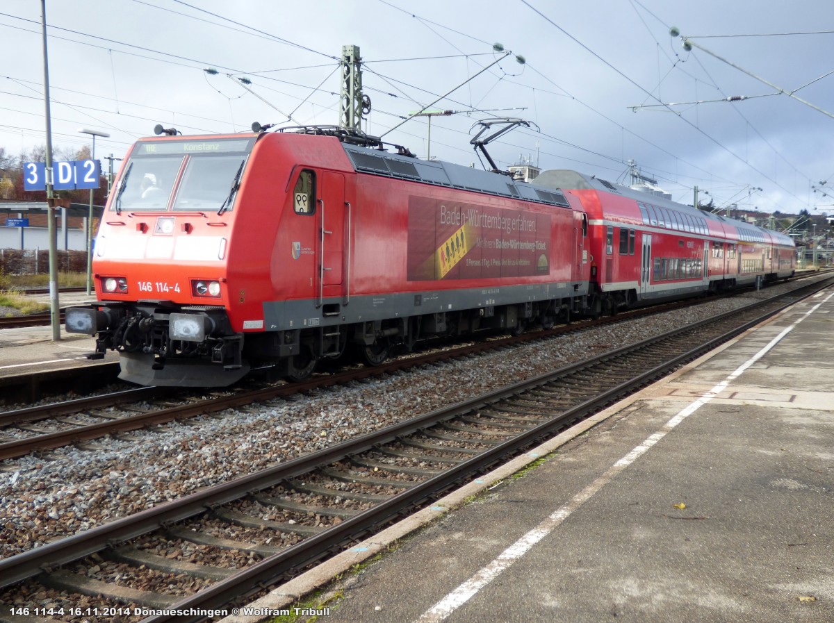 146 114-4 aufgenommen am 16.11.2014 mit dem Taufnamen Landkreis Emmendingen im Bahnhof Donaueschingen