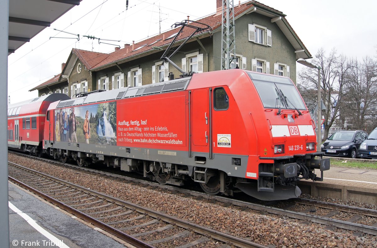 146 231-6 aufgenommen am 09.04.2012 im Bahnhof St. Georgen im Schwarzwald
