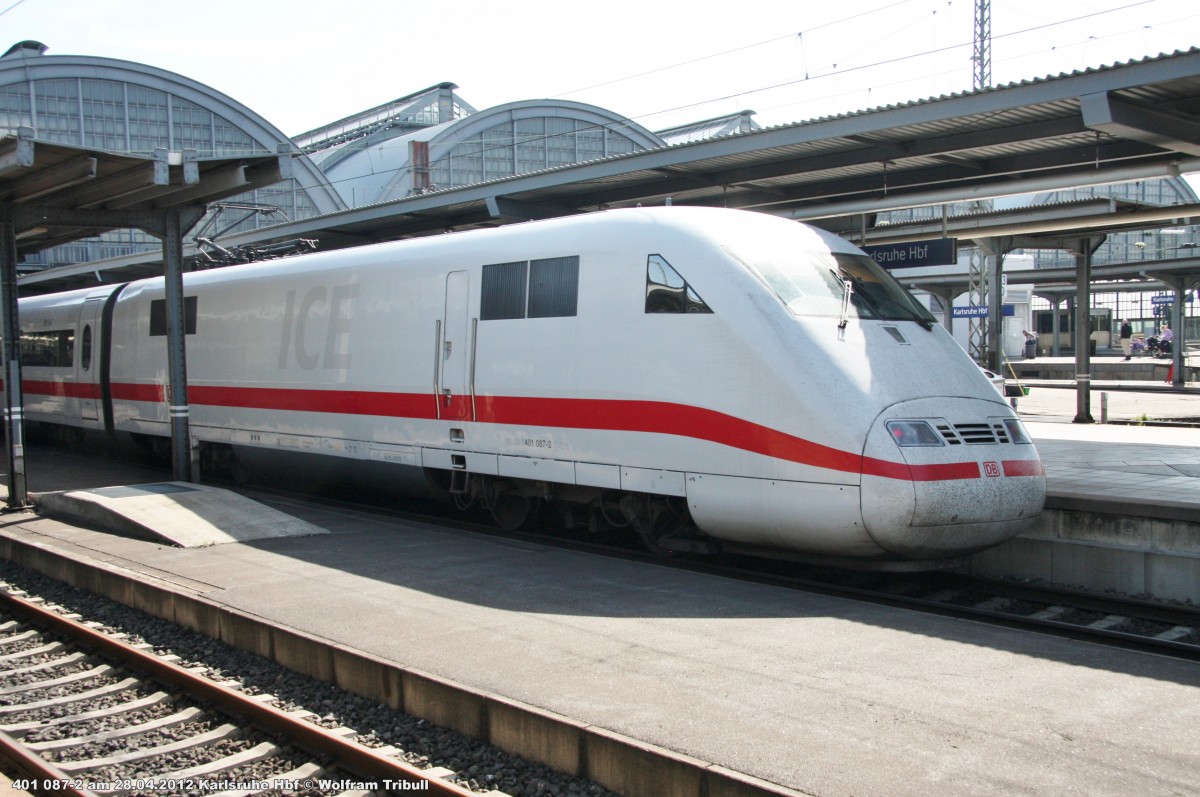 401 087-2 Taufname Fulda als ICE 78 von Zrich HB nach Hamburg-Altona aufgenommen im Hauptbahnhof Karlsruhe am 28.04.2012