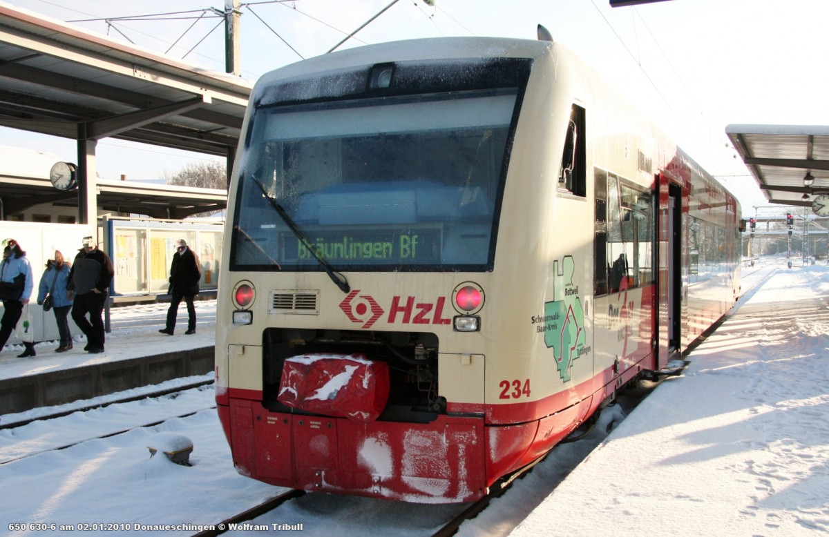 650 630-6 aufgenommen am 02.01.2010 im Bahnhof Donaueschingen