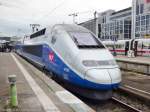tgv-310-011-6-4706/471163/sncf-euro-duplex-tgv-4706-310 SNCF Euro Duplex TGV 4706 (310 011-6) als TGV 9573 von Paris Est - Stuttgart Hbf aufgenommen im Hauptbahnhof Stuttgart am 06.11.2015