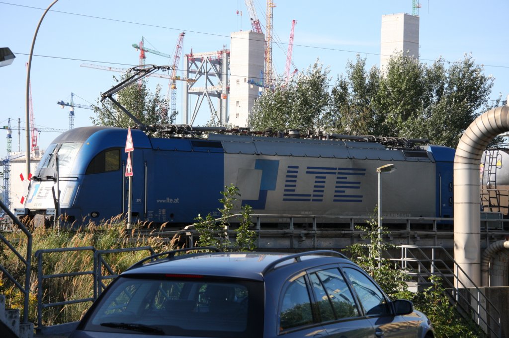 1216 910-0 der LTE Logistik- und Transport GmbH im Hafengebiet von Hamburg aufgenommen am 19.08.2009